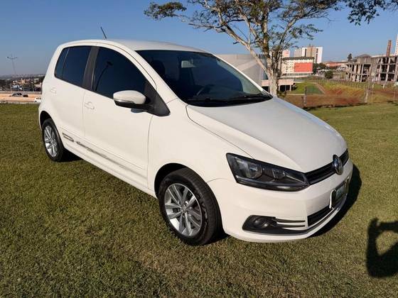VOLKSWAGEN FOX 1.6 MSI TOTAL FLEX CONNECT 4P MANUAL VOLKSWAGEN FOX 1.6 MSI TOTAL FLEX CONNECT 4P MANUAL